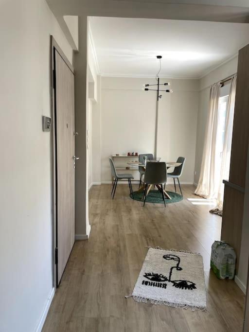 Luxury Penthouse In Pagrati Apartment Atena Exterior foto