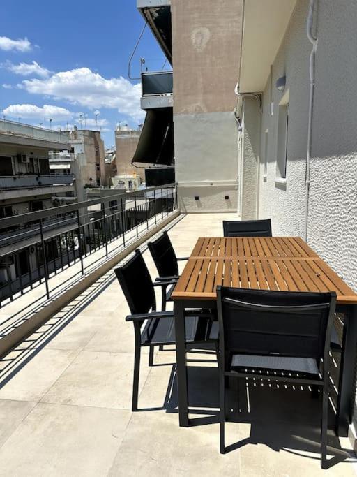 Luxury Penthouse In Pagrati Apartment Atena Exterior foto