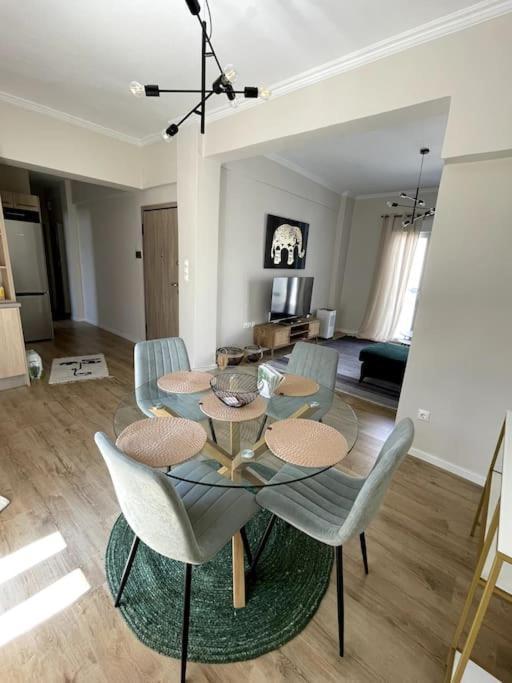 Luxury Penthouse In Pagrati Apartment Atena Exterior foto